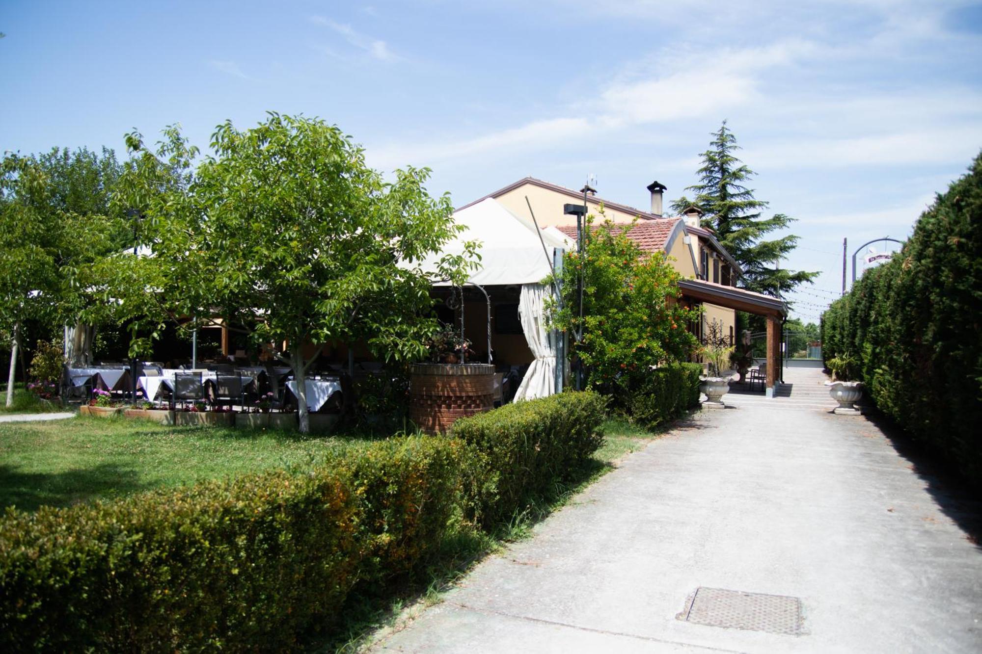 Spiedo Imperiale - Locanda E Ristorante Cotignola Eksteriør bilde